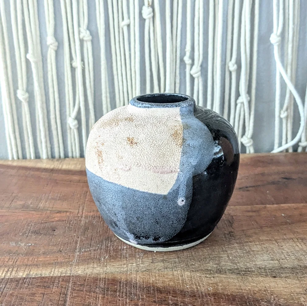 Handmade Artisan Ceramic Vase - Black & Blue Glaze - Signed Studio Pottery 4